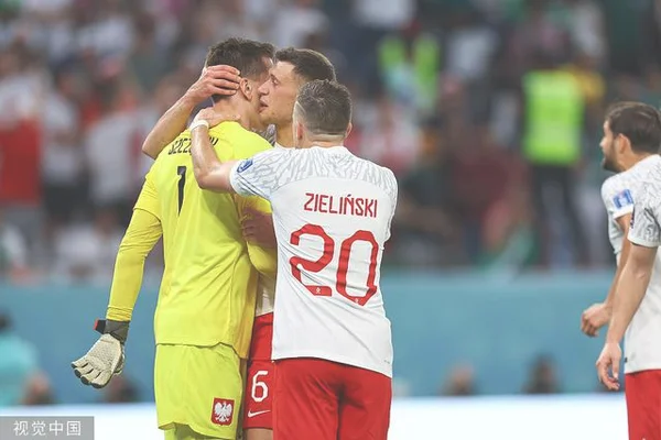 波兰2-0战胜沙特(波兰2比0战胜沙特)