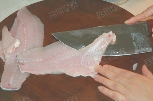 重庆酸菜鱼的做法步骤1