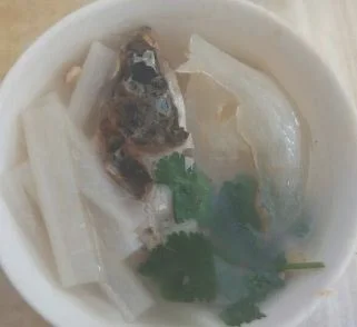 天麻鱼头汤的制作过程图解(天麻鱼头汤的