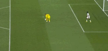 葡萄牙3-2加纳(葡萄牙3:2加纳！赛前“C罗哭了”登上热搜第一)
