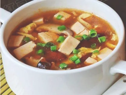 家常豆腐汤的做法介绍(常见豆腐汤做法)
