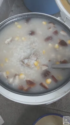 香菇玉米排骨粥的做法步骤6