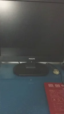 电脑显示器不亮了怎么办(电脑点不亮的六个常见原因)