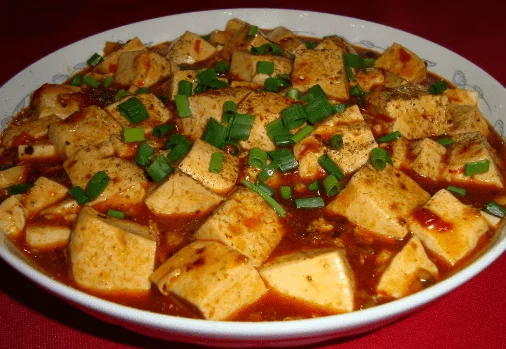 香辣煎豆腐的简单制作方法(香煎豆腐的制作过程及食材)