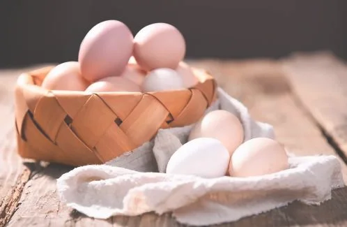 农村鸡蛋放在几个月后还能不能吃,为什么放几个月后鸡蛋变臭？