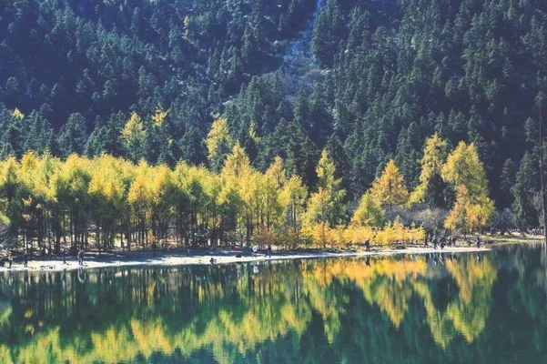 十月值得去的旅游景点：秋意正浓,一起出去