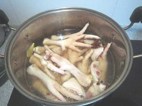 香糟卤凤爪的做法步骤3
