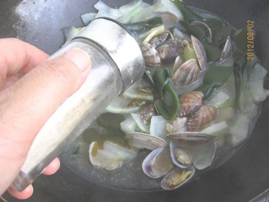 冬瓜海带花蛤汤的做法步骤14