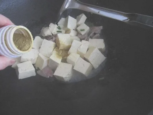 海带炖豆腐的做法步骤7