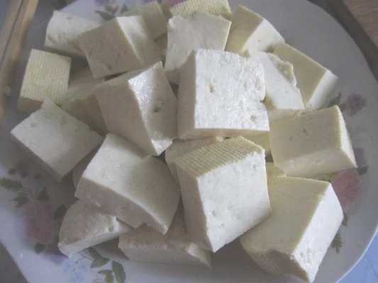 海带炖豆腐的做法步骤1