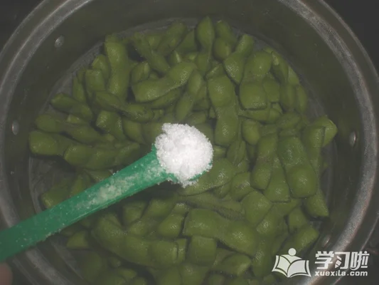 卤毛豆的做法步骤8