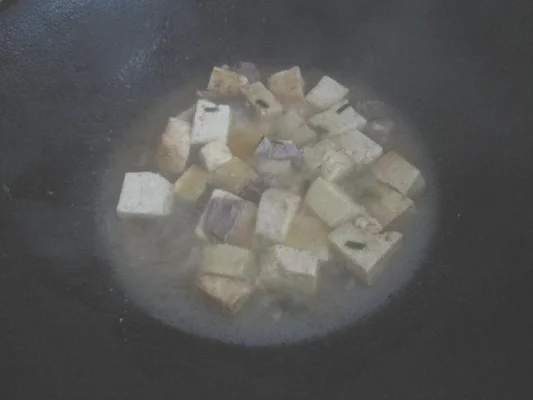 海带炖豆腐的做法步骤9