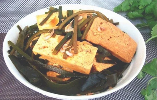 海带炖豆腐怎么做简单又美味(怎样炖海带