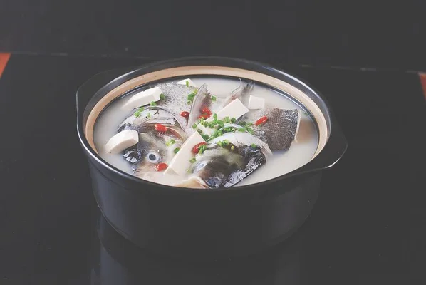 鱼头豆腐汤要煮多久
