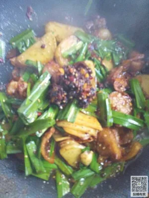 老干妈盐煎肉的做法步骤9