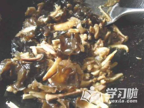 香菇木耳肉打卤面的做法步骤8