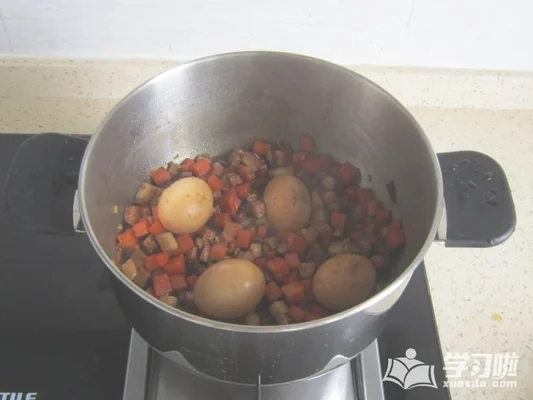 胡萝卜香菇卤肉饭的做法步骤14