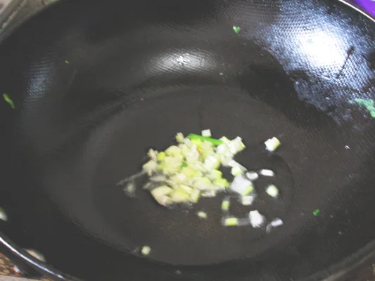 油焖菠菜的做法步骤6
