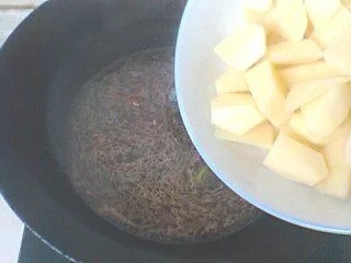 土豆炖牛肉的做法步骤13