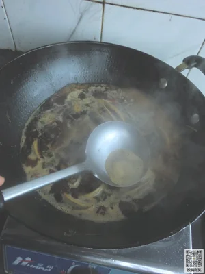 泥鳅炖豆腐的做法步骤8