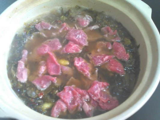 香辣酸菜水煮牛肉的做法步骤11