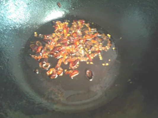 香辣酸菜水煮牛肉的做法步骤14