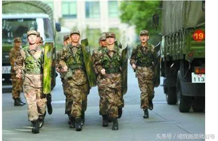 科普：军队中的中校是什么级别？