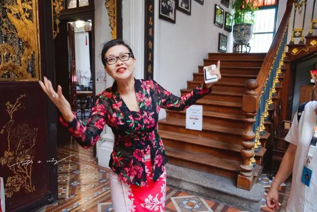 中国游客参观槟城侨生博物馆，熟悉又陌生：你知道什么是娘惹吗？