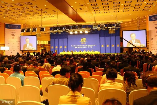 为什么公司年会一定要表演节目呢？2019公司年会表演的十大节目？