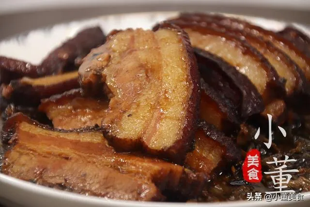 这才是正宗梅菜扣肉的做法，史上最详细教程，比饭店做的好吃十倍