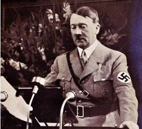 希特勒为什么恨犹太人，希特勒怎么死的？这里