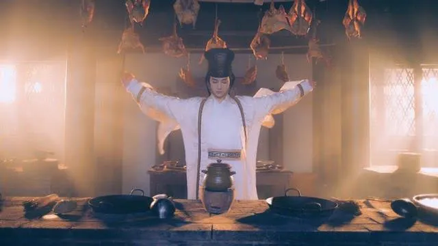 御厨和太监都在宫中，为何太监需要“净身”，御厨则不用