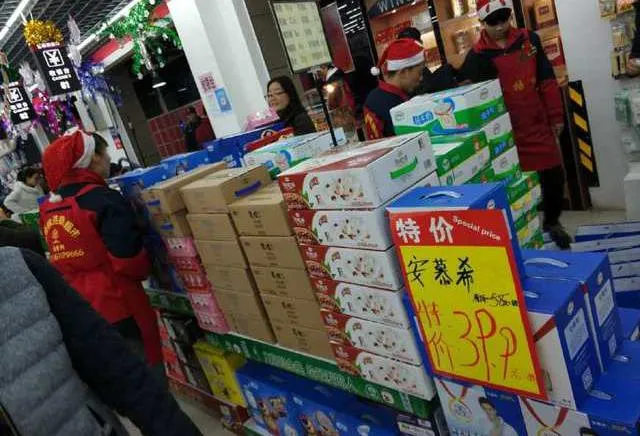 圣诞节是什么时候传入我们中国？从历史角度理性看待圣诞节在中国