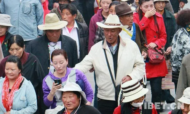 荐读！这组图告诉我们什么是虔诚