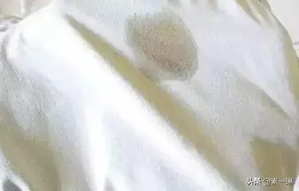 白色T恤衬衫发黄怎么办