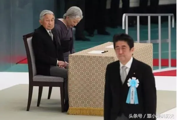 日本天皇和首相的区别在哪里，天皇和首相那