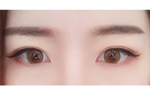 tf眼影04