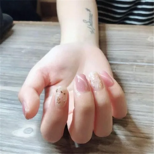 猫眼美甲