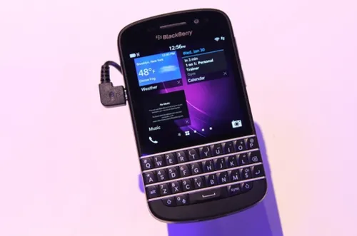 黑莓q10手机