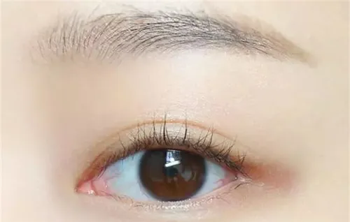 眼妆