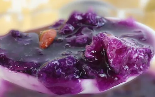 紫薯粥最后为什么会变成蓝色的？