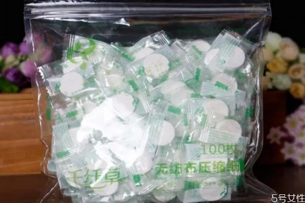 可以用黄瓜水泡压缩面膜吗 黄瓜水泡压缩面膜适应肤质