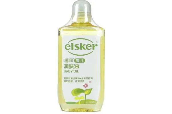 润肤油和润肤露的区别 润肤油和润肤露的不同