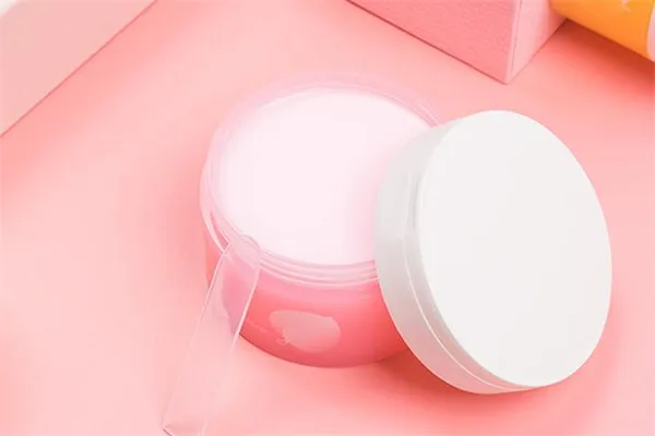 ukiss卸妆膏敏感肌可以用吗 ukiss卸妆膏含矿物油吗