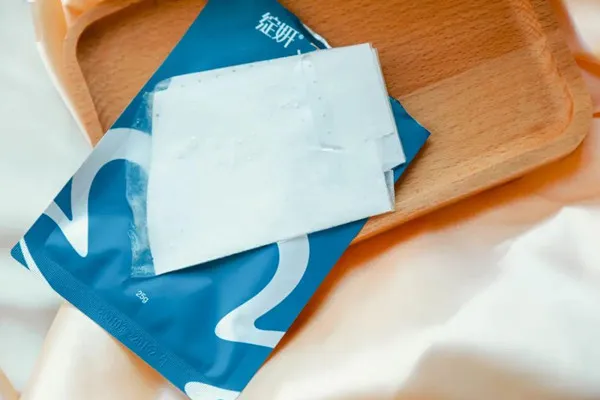 绽妍蓝膜敷多久 绽妍蓝膜贴着舒服吗