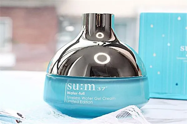 sum37水分啫哩霜怎么样 苏秘水分啫哩霜适合什么肤质