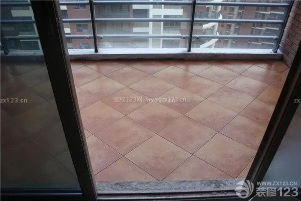 阳台地板砖