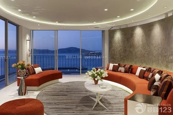 欧式客厅设计元素三、布艺沙发英伦风