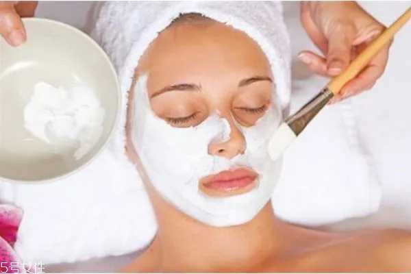 蜂蜜橄榄油面膜可以天天用吗 蜂蜜橄榄油面膜的作用