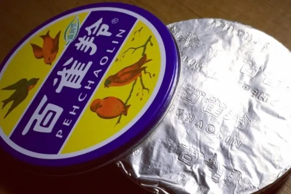 百雀羚护肤脂正确用法 想涂哪里涂哪里